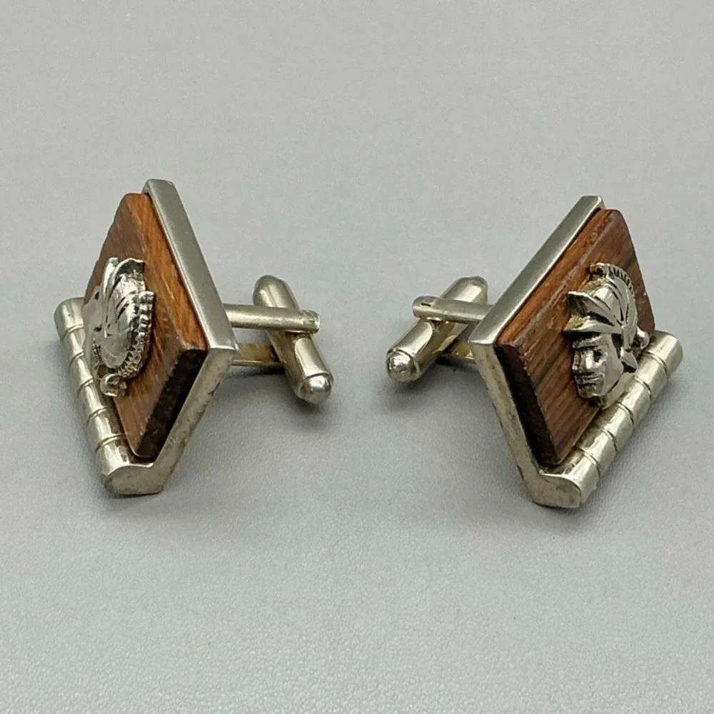 Vintage Roman Soldier Cufflinks Wood Grain Gold Tone Warrior Gladiator Men's